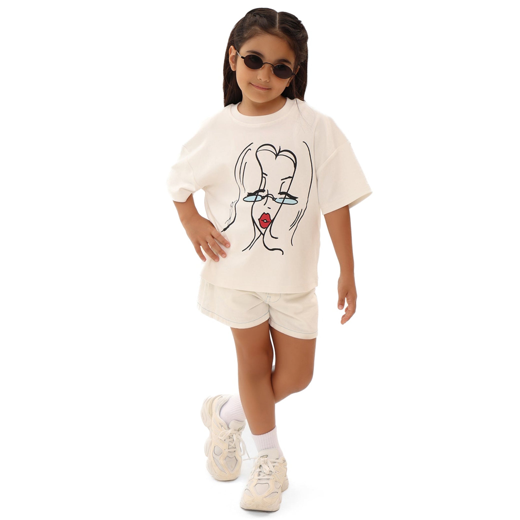 Rouge Line Tee by Elza
